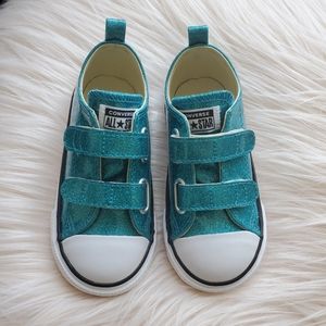 NWB children's Converse